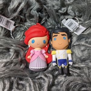 2 figural 3D keychain Disney Princess Arial and Prince Eric